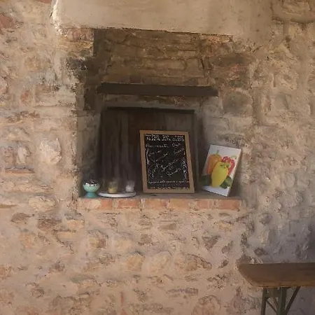 Podere Delle Querce Kır Evi